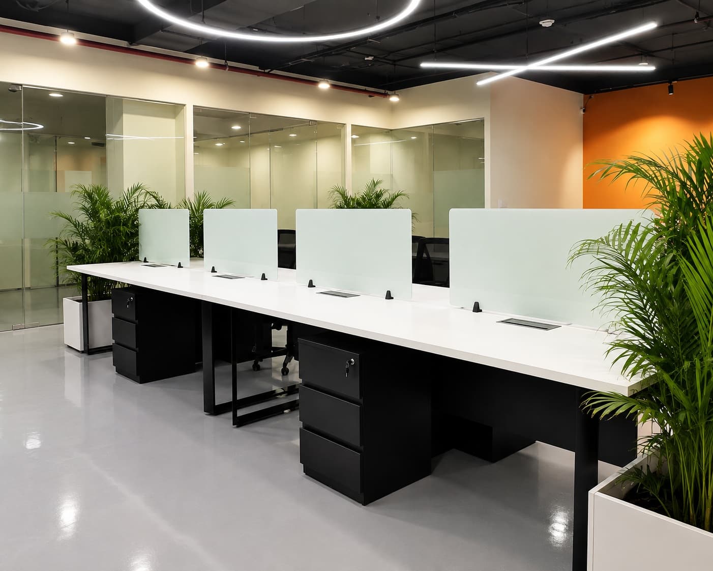 Modern Workspace for a Startup — gallery photo 2